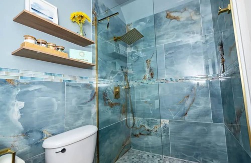 Northeast Virginia Beach House | 1st Floor in Chic's Beach