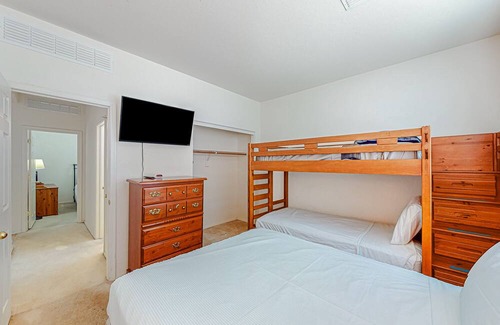 Rogers Ranch House | Comfortable home with enclosed yard, furnished patio, & washer/dryer