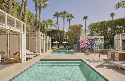 Downtown House | 4 Pool View 2 Queens at Viceroy Santa Monica, Pets Are Welcome!