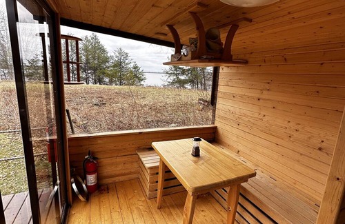 Big Bay House | DO NOT BOOK. Stupid VRBO website does not let me cancel this adn