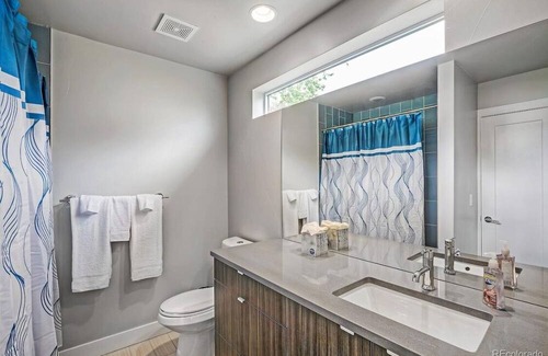 West Colfax House | Villie Large Spacious Townhome near Sloans Lake