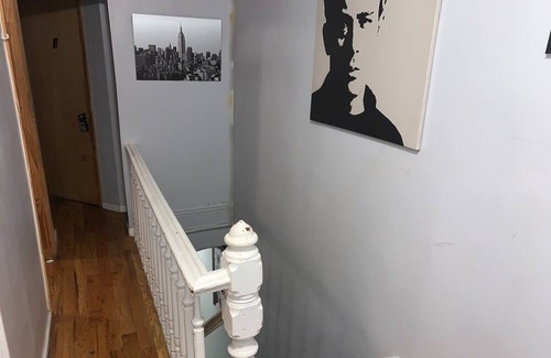 Ocean Hill House | Cozy and Comfortable Minuets from Subway.