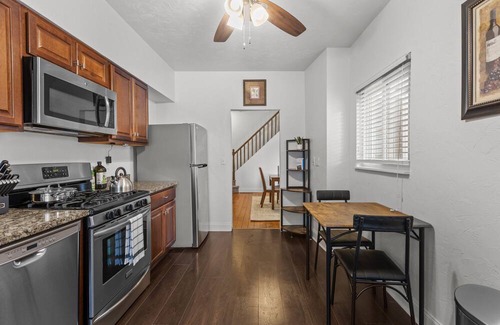Lower Lawrenceville House | Luxury Rowhouse Lawrenceville