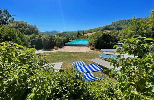 San Brizio Apartment | Eve house sleeps 5 with exclusive pool and gardens
