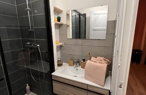 Chambery Apartment | Chaleureux T2 à Chambéry