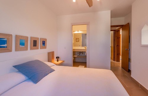 Cap d'Artrutx Villa | Villa 'Faro 2 Sea and Sunset Views' with Private Pool, Wi-Fi and Air Conditioning