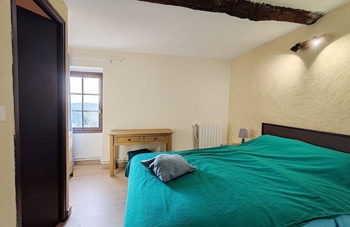 Villemus Bed & Breakfast | L'amphitryon