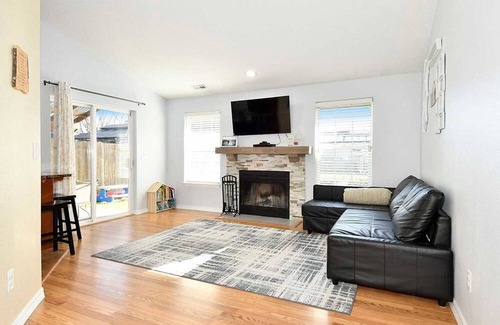 Mill Plain House | Cascadia Comfort Home on 166th #42006