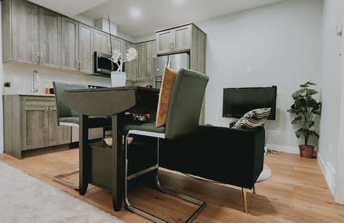 Evanston Apartment | Cozy private two bedroom apartment in Northwest Calgary