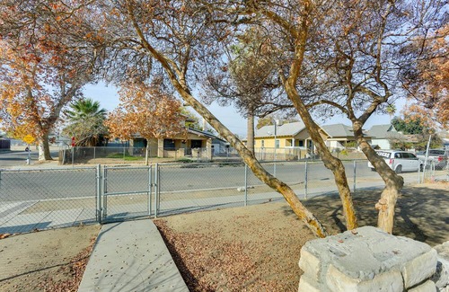 Downtown Apartment | Cozy Apartment Near UCSF Fresno & Downtown