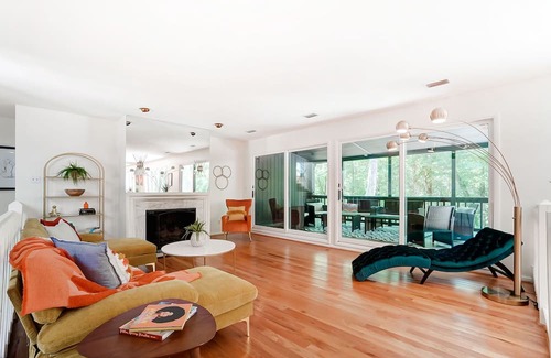 Charlotte House | {The Escape} Amazing Heated Pool Luxury-heated March 1-November 1.