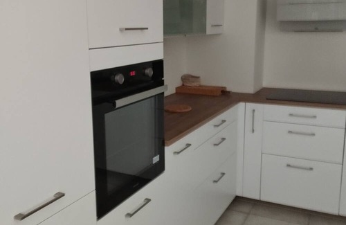 Estanove Apartment | Bright and quiet 75 m² nest in Montpellier
