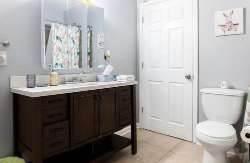 Front Park Apartment | This stylish yet cozy, two bed one bath space is perfect for solo and group trips