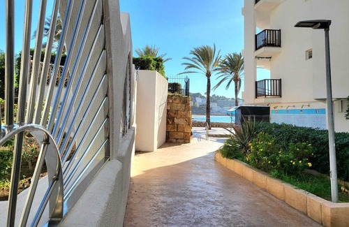 Santa Ponsa Apartment | Santa Ponsa Beach