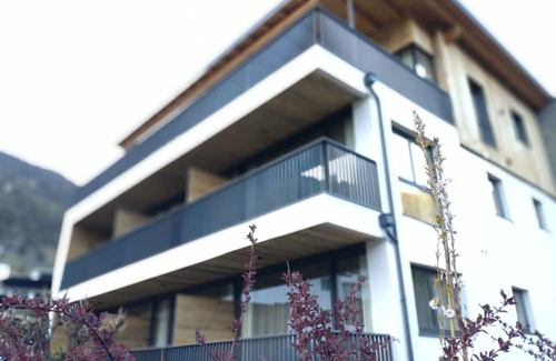 Prutz Apartment | Wohnung Leona mit Südseitigem Balkon - Aenna Apart
