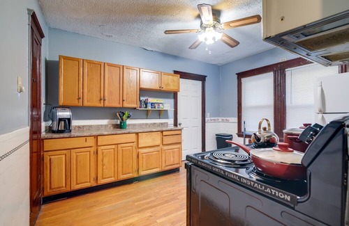 Egleston Square Apartment | Charming Boston Apartment 3 Mi to Fenway Park!
