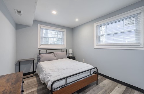Anacostia Condo | Modern Updated Two Bedroom Condo