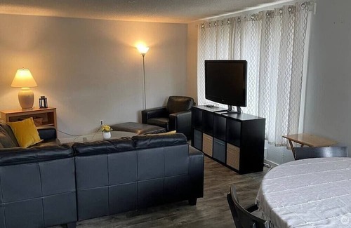 Lakewood Apartment | Charming Updated Apartment #4