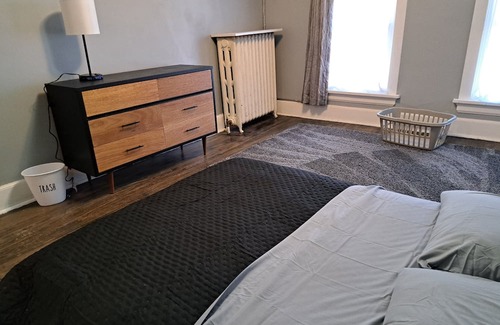 Endion Apartment | Breathtaking 4 Bed 2 Bath Extented Stay with Lake Superior Views. Pet friendly!