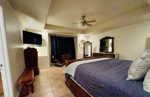 Amistad National Recreational Area House | Wake up to the soothing sounds of nature. Short-term. Weekly/monthly discounts.