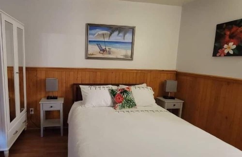 Saint-Alexandre-de-Kamouraska Hotel | Fleurs karaibes hotel restaurant