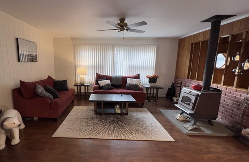 Prattsville House | Your Windham / Hunter Dream Vacation House for 8 - 10 people