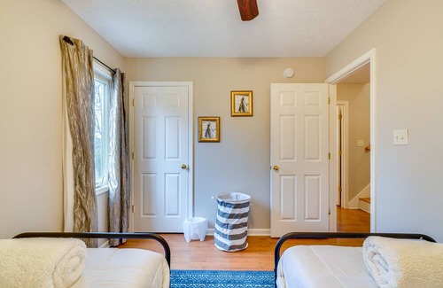 Vonore House | Private Vonore A-Frame Chalet: Walk to Golf Club!