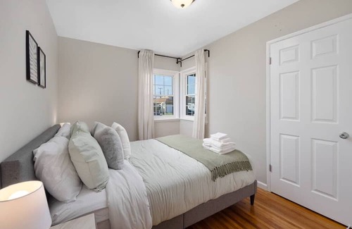 East Whittier House | LA Cozy Home San Gabriel Valley
