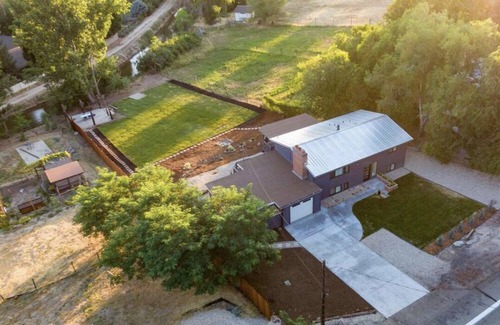 Collister House | Mid-century modern in the North end