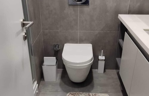 Beylikduzu Apartment | شقتنا تبعد دقيقة عن المتروبوس و 5 دقائق عن مول مرمرة بارك و بحيرة بيوك شكمجة