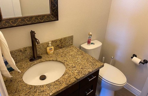 El Paso House | Late%off *Sleeps 8*Canyon Oasis Near Sunland