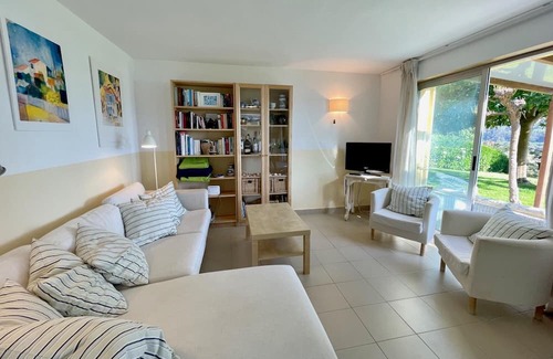 Faro Apartment | The Cliffs - Bungaleiro de Area