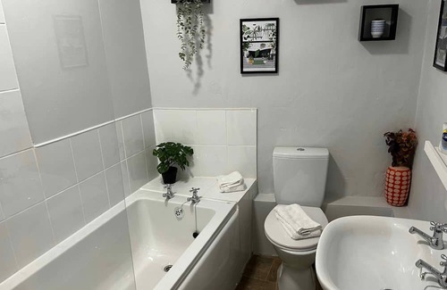 Saint Asaph Apartment | The North Wales Gathering - Hot Tub & Sleeps Up To 16
