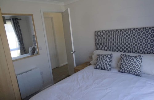 King's Lynn Apartment | Two Bedroom Lodge 5 in North Runcton