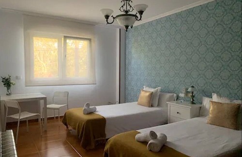 Santiago de Compostela House | Vivienda Situada en un Entorno Tranquilo, Seguro y Naturaleza