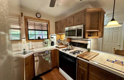 Cosby Cabin | Great Smoky Mountain's Hidden Woodland Oasis