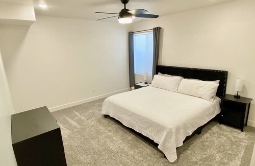 South Jordan House | Urban River Suite