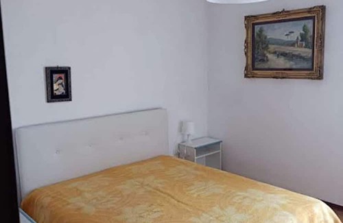 San Tommaso Tre Archi House | Holiday Home 'Fermo 1' with Sea View, Private Terrace and Air Conditioning