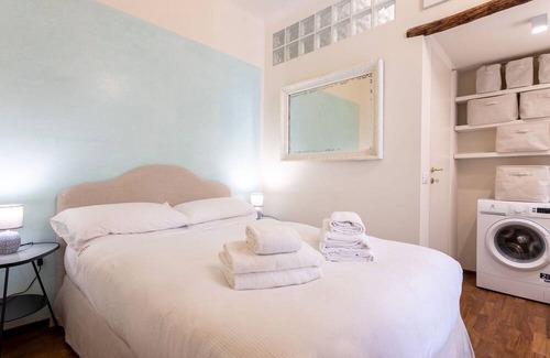 San Marco Apartment | Apartment in Milan with 1 bedrooms sleeps 2