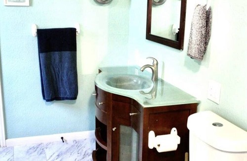 Denison House | Rustic elegance meets modern comfort!