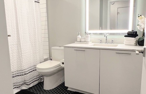 McLean Apartment | Premier Escape Tysons 4 Beds