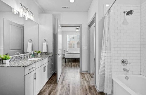 North Nashville Apartment | 9min to DT Nashville - Secluded APT!