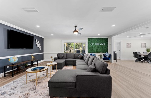 Bay Pines House | Entire Home In St Petersburg FL Full Of Amenities