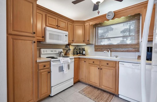 Grove City Apartment | 3 Bedroom House 728837 by Houzlet