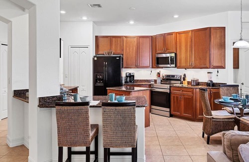 Rotonda Lakes Apartment | 3 Bedroom House 728738 by Houzlet