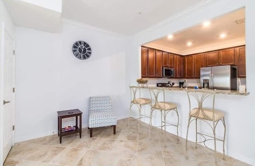 Gran Paradiso Apartment | 3 Bedroom 724679 by Houzlet
