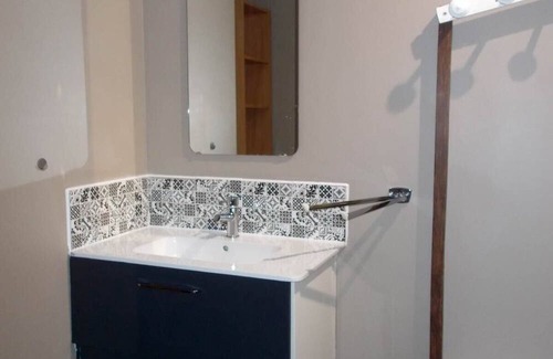 Loos Condo | Grand Appartement Près Chru de Lille Pour 1 à 4 Personnes