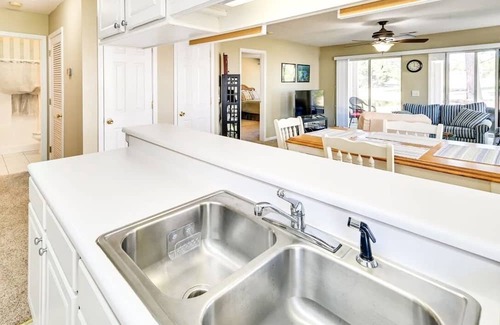 Carolina Forest Apartment | Perfect Myrtle Beach Retreat Near Golf & Shopping!
