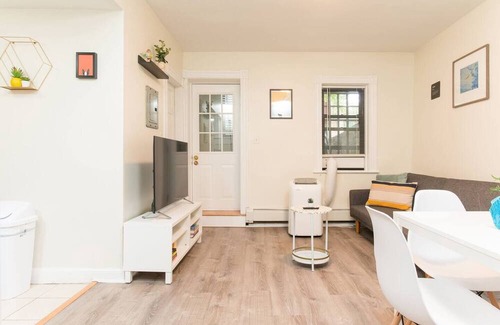 Columbus Apartment | Super location ★ 2 BR Apartment ★ Walk walk walk ★