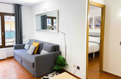 Encamp Apartment | Special offer! Central studio in Encamp, wifi+Netflix